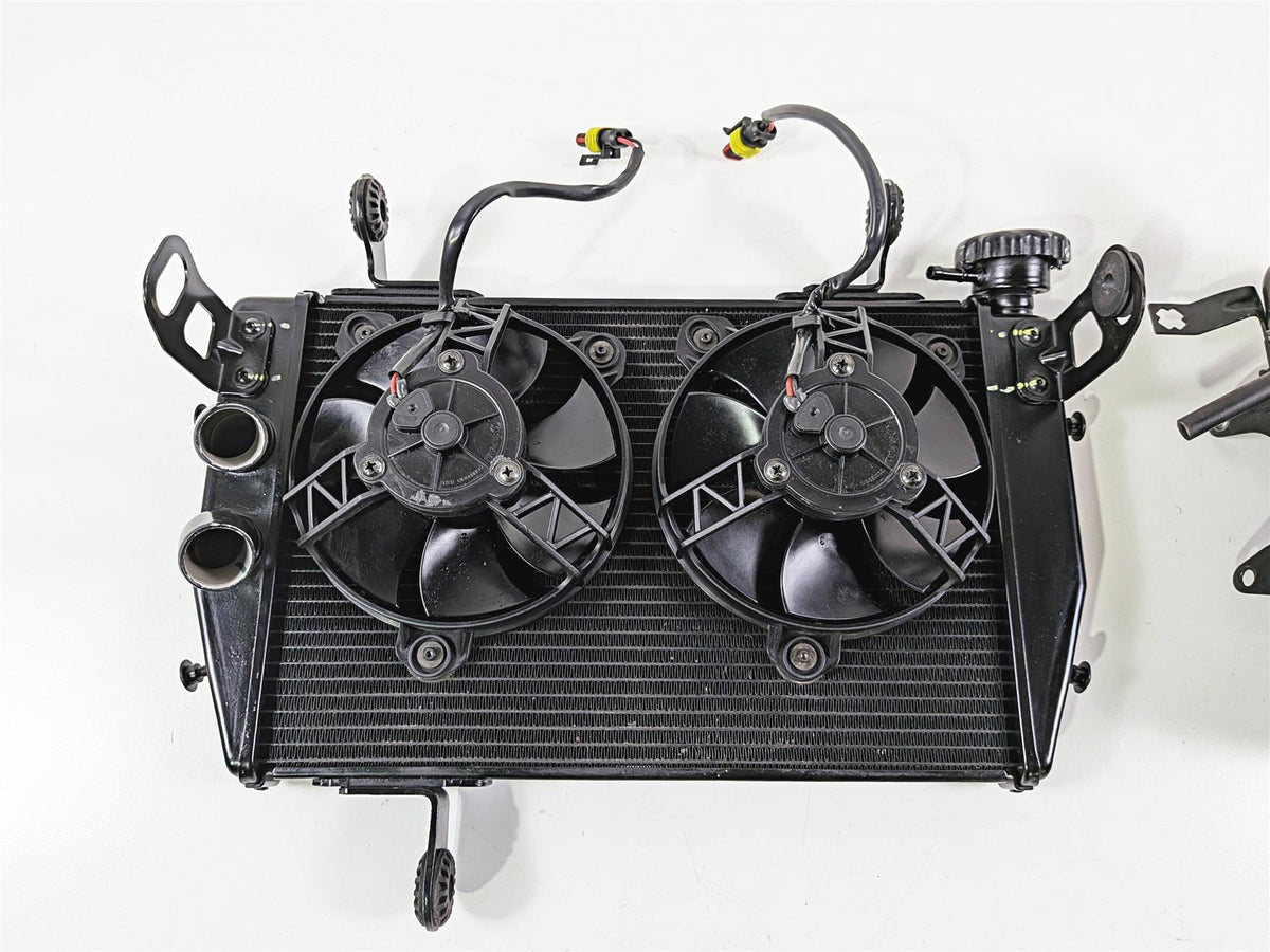 2016 Ducati Hypermotard 939 SP Radiator Fans Reservoir Hoses Set 54840981D-Mototech271