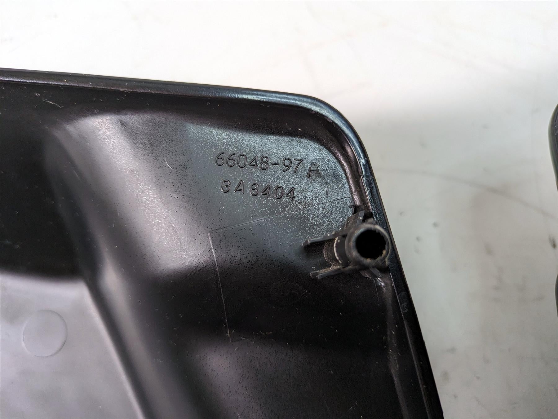 2006 Harley Touring FLHTCUI Electra Glide Vivid Black Side Cover Fairin 66670-97 {{ shop.shopifyCountryName }} - Mototech271