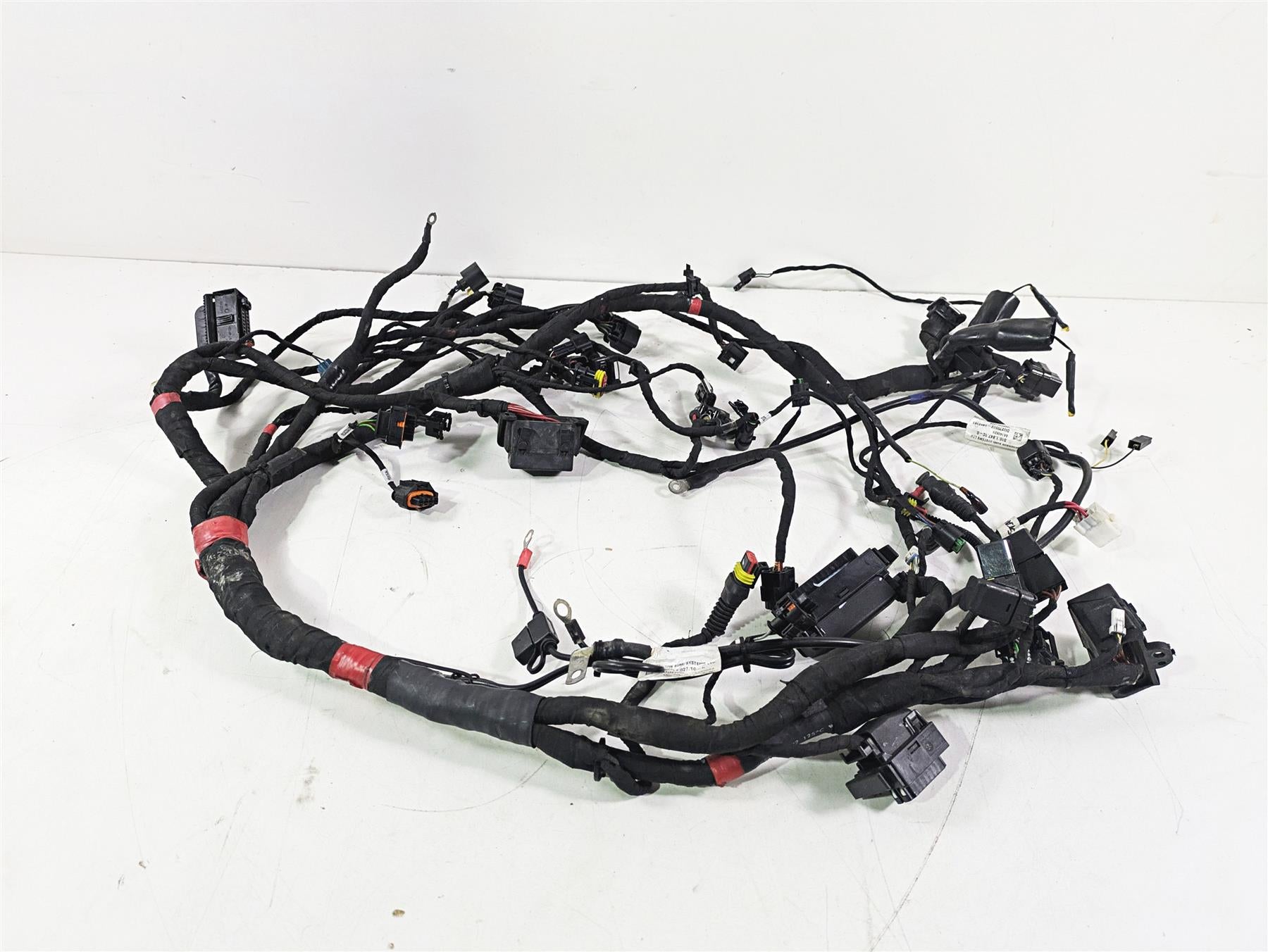 2015 Ducati Hypermotard 821 SP Main Wiring Harness Loom - No Cut 51018451D {{ shop.shopifyCountryName }} - Mototech271