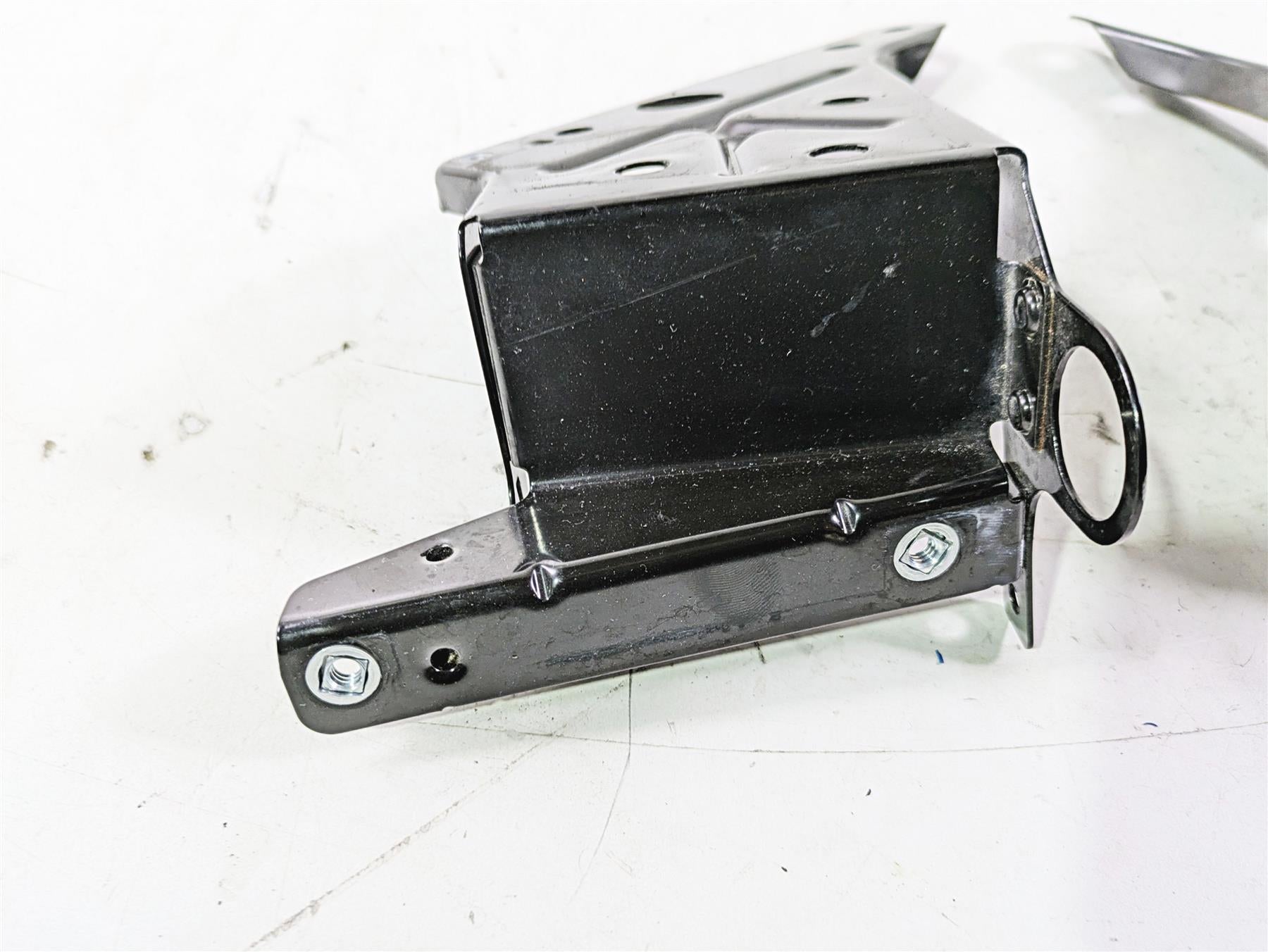 2015 Harley Touring FLHTKL E -Glide Low Front Fairing Mount Holder Set 57000169A {{ shop.shopifyCountryName }} - Mototech271