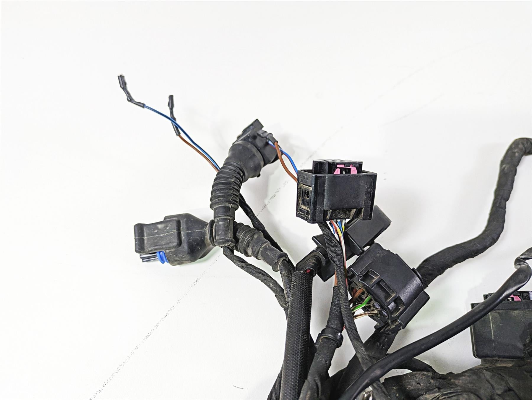 2006 BMW R1200GS K255 Adv Main & Engine Wiring Harness 61117699821 {{ shop.shopifyCountryName }} - Mototech271