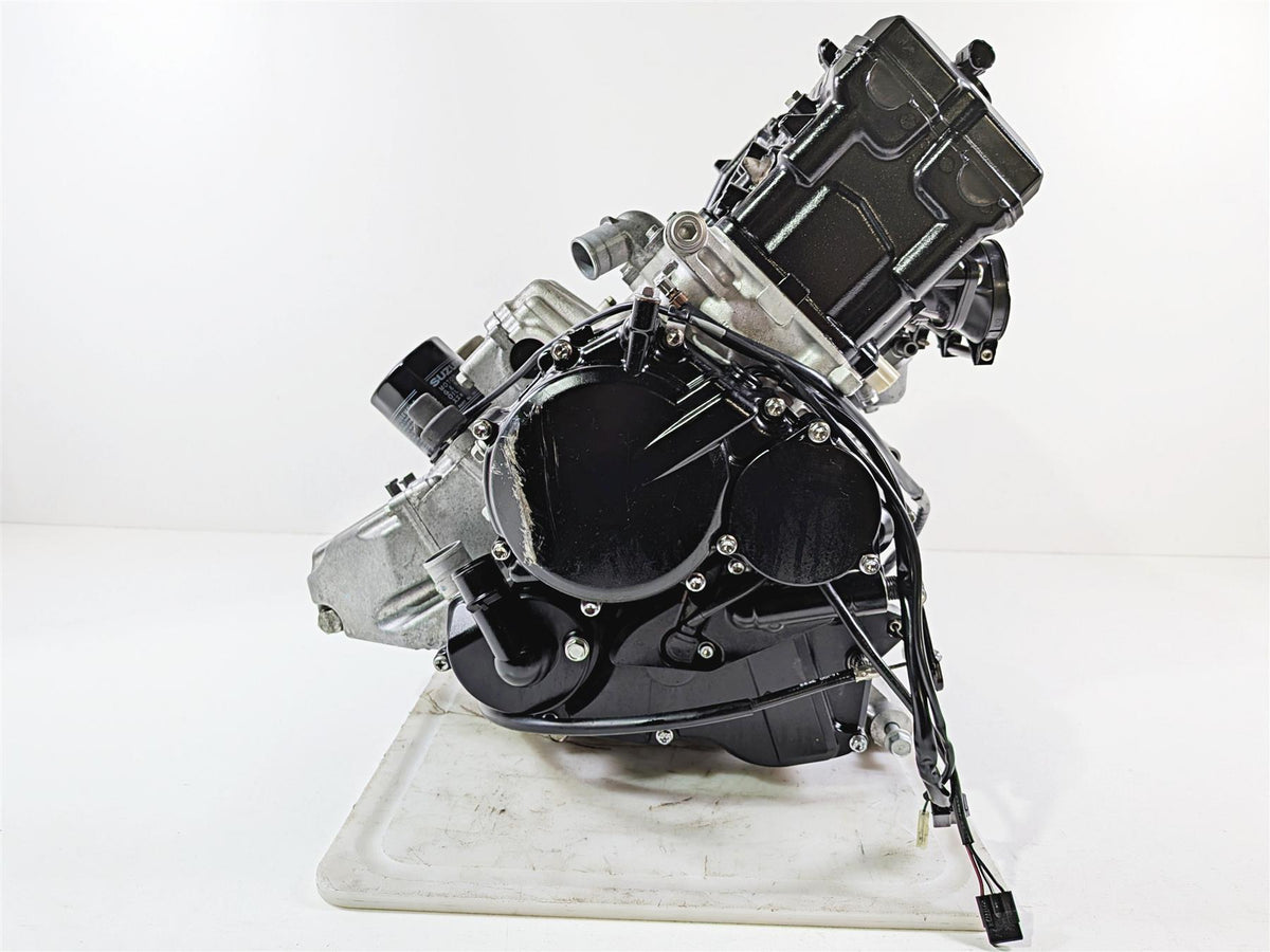 2024 Suzuki GSXR 600 Great Running Engine - Video -Compr Test 11302-14811 {{ shop.shopifyCountryName }} - Mototech271