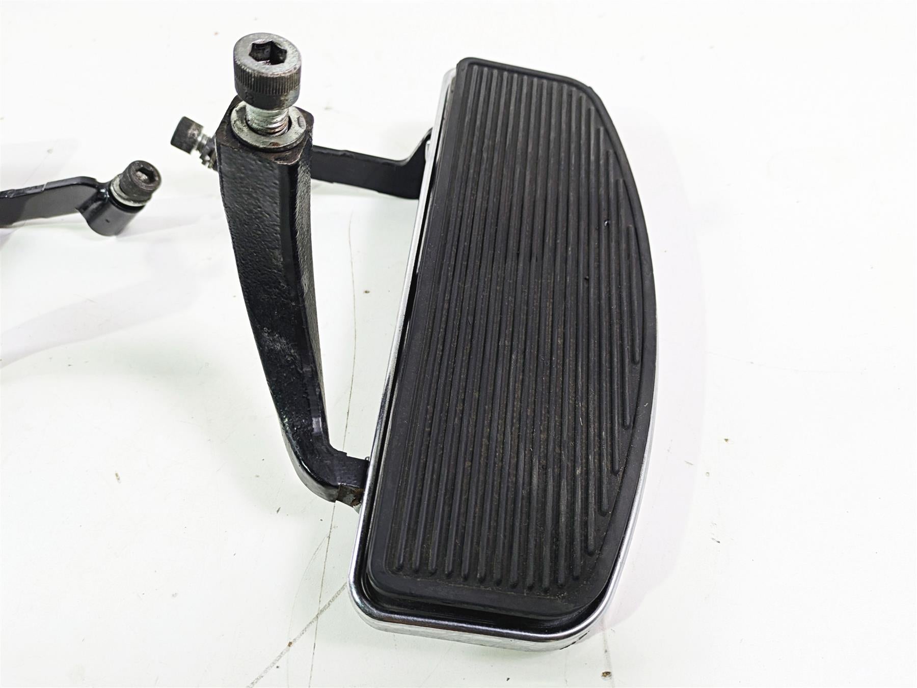 2008 Harley Touring FLHTP Electra Glide Front Foot Floor Board Set 50621-06A {{ shop.shopifyCountryName }} - Mototech271