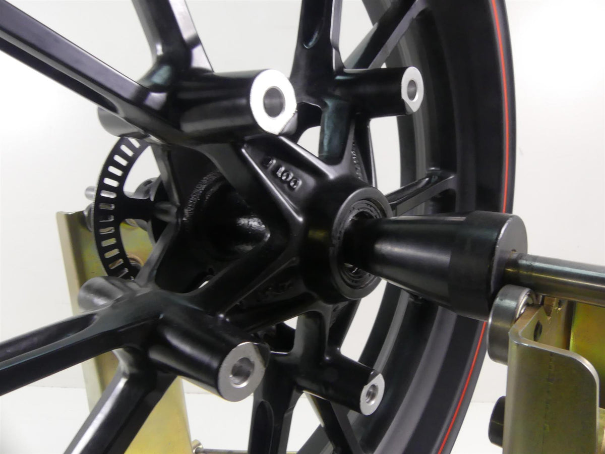 2015 Triumph 1050 Speed Triple R Straight Front Wheel Rim 17x3.5 T2000895 {{ shop.shopifyCountryName }} - Mototech271
