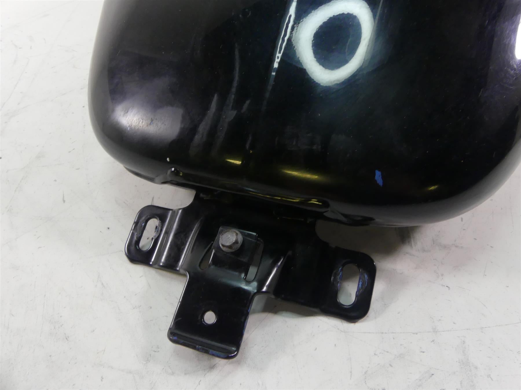 2011 Harley Touring FLTRX Road Glide Fuel Gas Petrol Tank - No Dents 61356-08 {{ shop.shopifyCountryName }} - Mototech271
