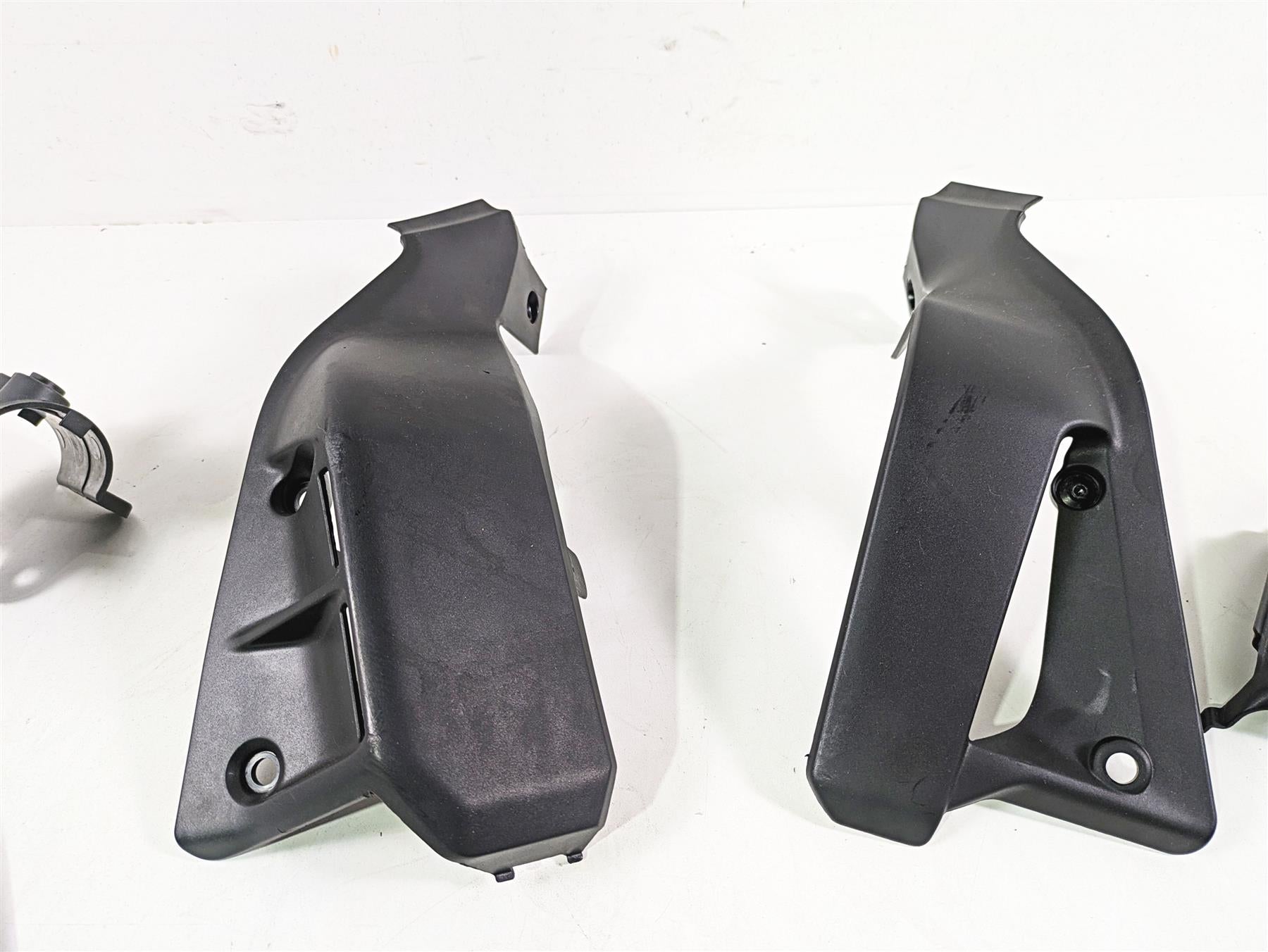 2022 Ducati Scrambler Desert Sled Black Molded Fairing & Cover Set 48016671B {{ shop.shopifyCountryName }} - Mototech271