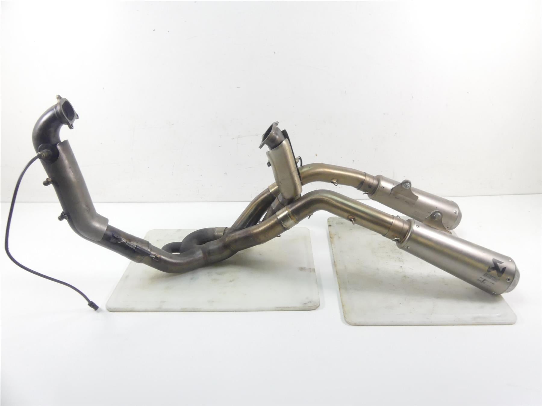 2017 Ducati 939 S Supersport Akrapovic Racing Exhaust Pipe System 96481182A {{ shop.shopifyCountryName }} - Mototech271