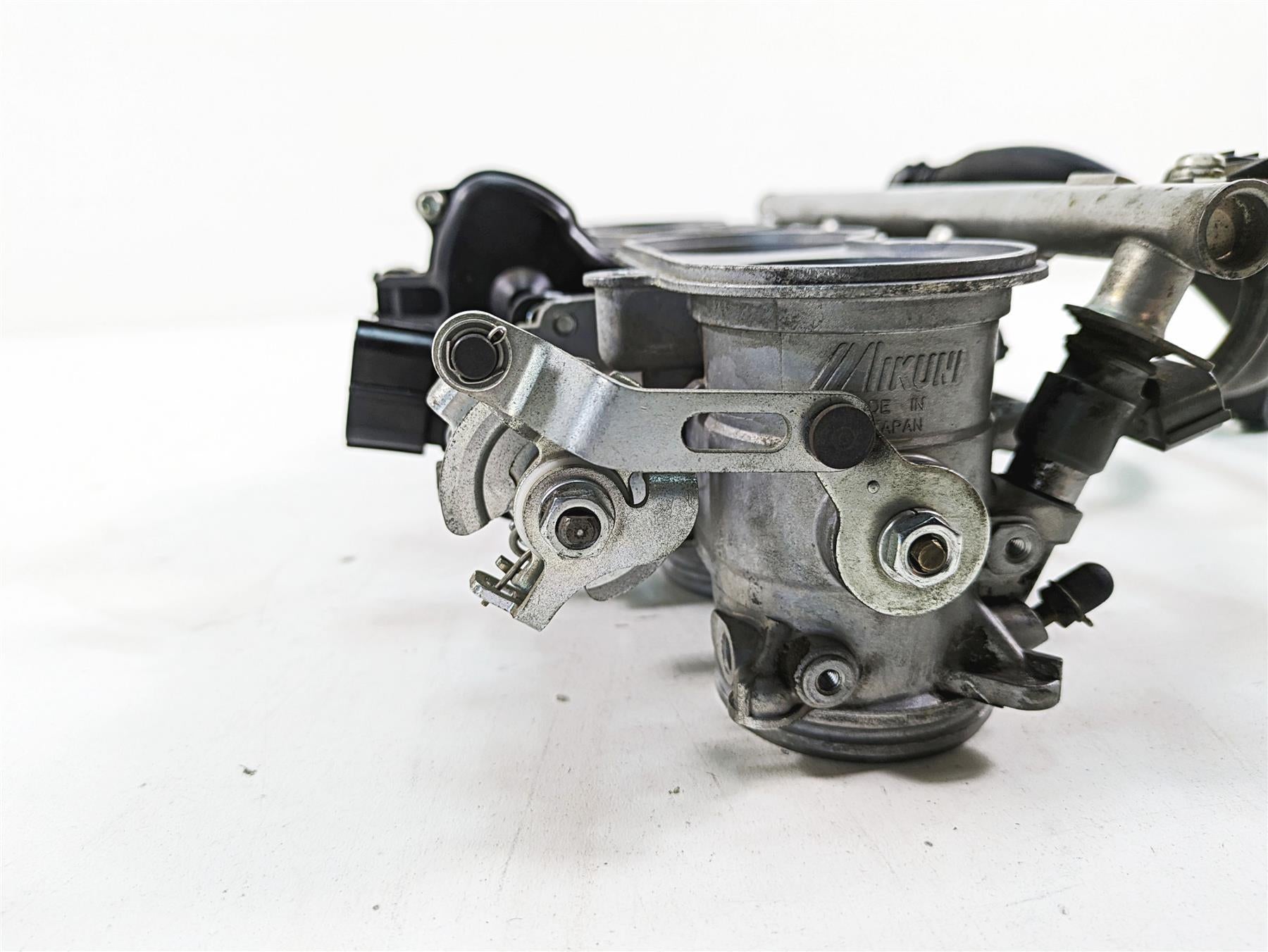 2007 Yamaha R1 YZFR1 Mikuni Throttle Body Bodies & Wiring 4C8-13750-00-00 {{ shop.shopifyCountryName }} - Mototech271