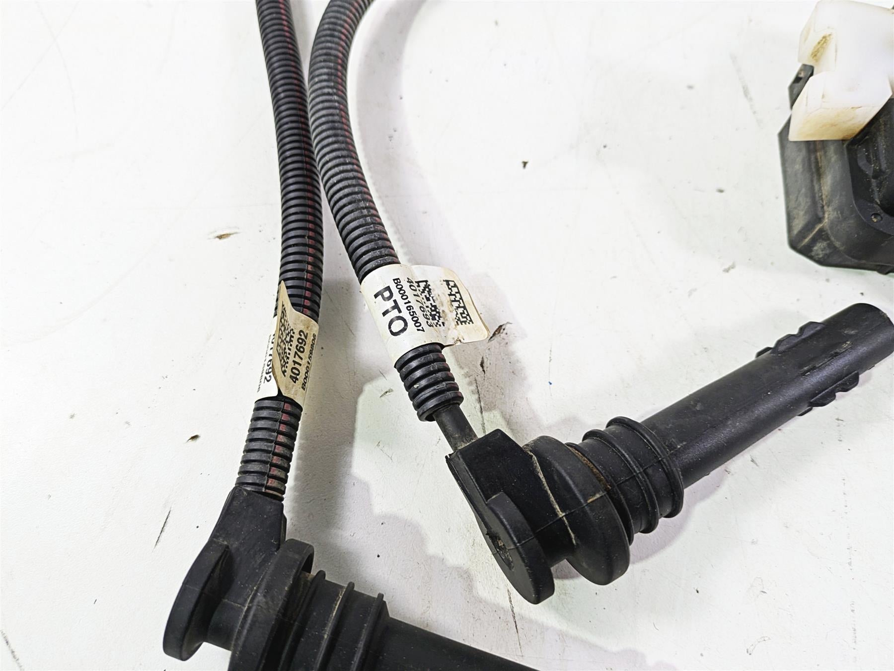 2020 Polaris General 1000 EPS Ignition Coils 4010425 2876049 {{ shop.shopifyCountryName }} - Mototech271
