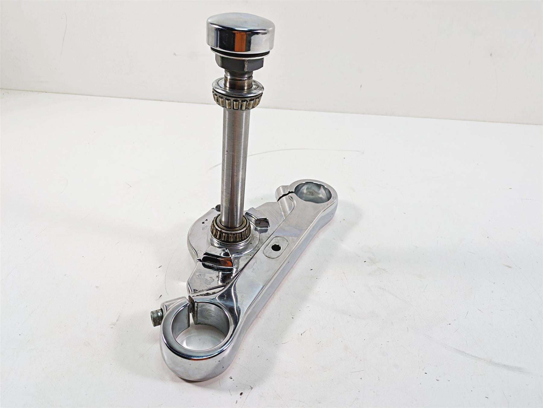 2009 Harley Dyna FXDFSE CVO Fat Bob Lower Triple Tree Clamp 49mm - Read 48782-09 {{ shop.shopifyCountryName }} - Mototech271