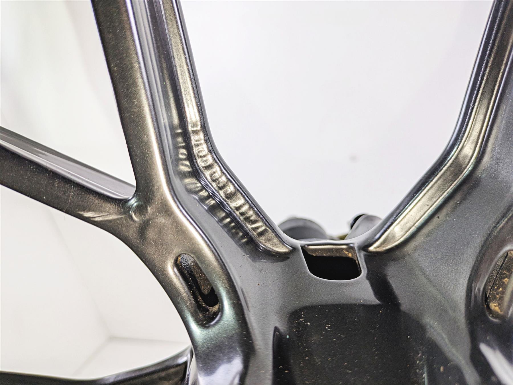 2010 Ducati Streetfighter 1098 S 17x3.5 Front Wheel Cast - Runout 50121151AF {{ shop.shopifyCountryName }} - Mototech271