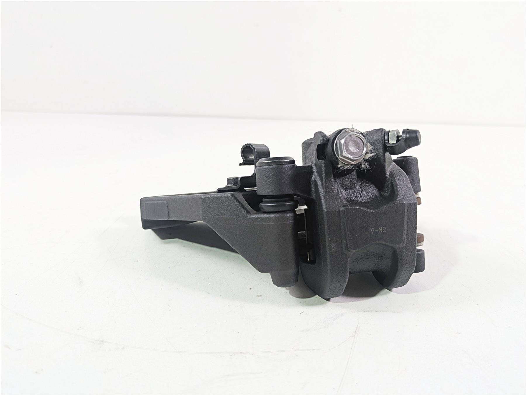 2024 Kawasaki ZX6R ZX636 Ninja Nissin Rear Brake Caliper & Bracket 43080-0242-DJ {{ shop.shopifyCountryName }} - Mototech271
