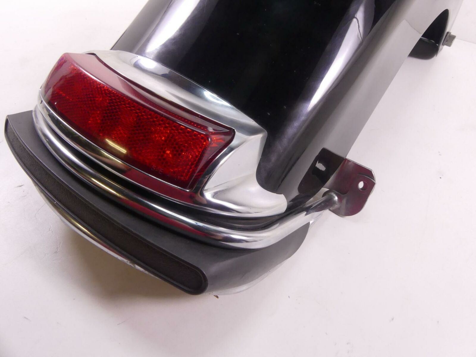 2009 Harley Touring FLHTCU Electra Glide Rear Fender + Bumper - Dent 59579-09 {{ shop.shopifyCountryName }} - Mototech271