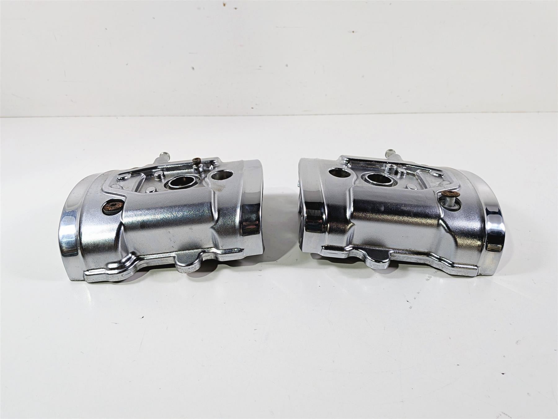 2021 Indian Scout 1200 Chrome Front Rear Valve Cover Set 1205978 1205979 {{ shop.shopifyCountryName }} - Mototech271