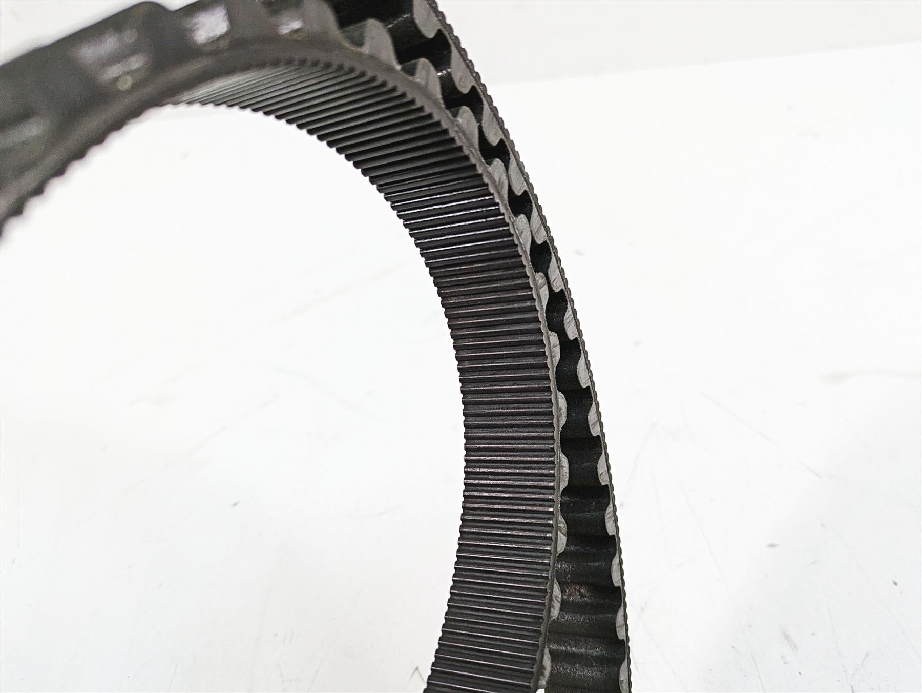 2009 Harley Touring FLHTCU Electra Glide Rear Drive Belt 140T 1" 40024-09A {{ shop.shopifyCountryName }} - Mototech271