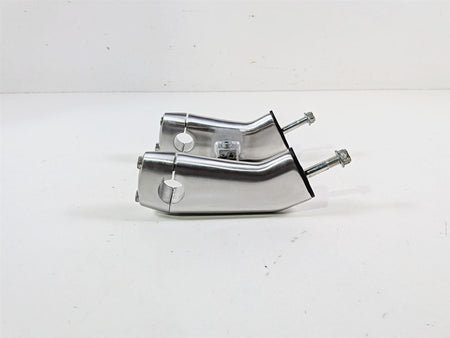 2005 Suzuki VZ800 M50 Boulevard Handlebar Holder Risers 56224-39G00 56225-39G00 {{ shop.shopifyCountryName }} - Mototech271