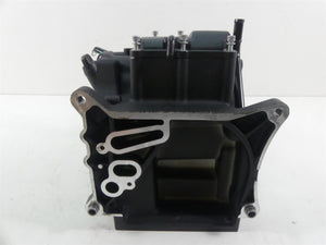 2018 Harley FLHC Softail Heritage M8 Transmission Housing  Gear Box 34700114 | Mototech271