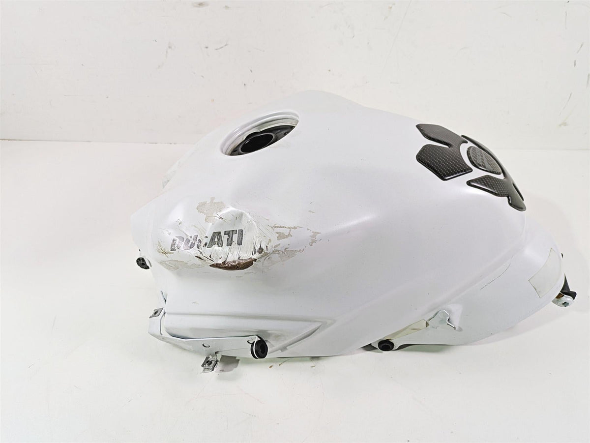 2019 Ducati Supersport 939 S White Dented Gas Fuel Petrol Tank 58612531BW {{ shop.shopifyCountryName }} - Mototech271