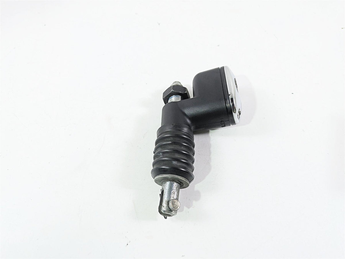 2007 Harley Touring FLHRSE CVO Road King Rear Brake Master Cylinder 46425-05A {{ shop.shopifyCountryName }} - Mototech271