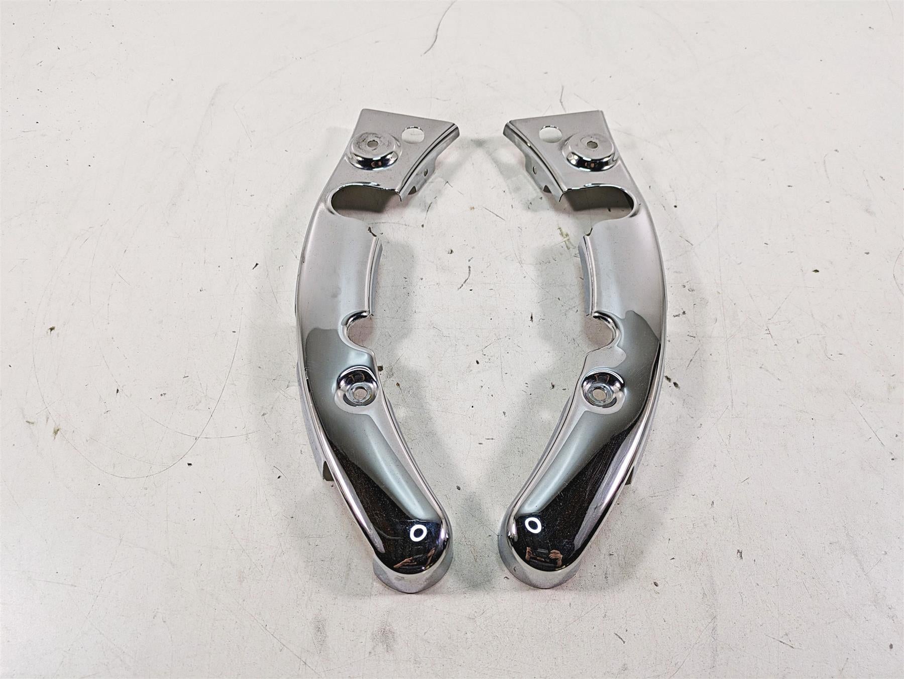 2010 Harley Touring FLHTCU Electra Glide Rear Fender Frame Struts Set 47526-09 {{ shop.shopifyCountryName }} - Mototech271