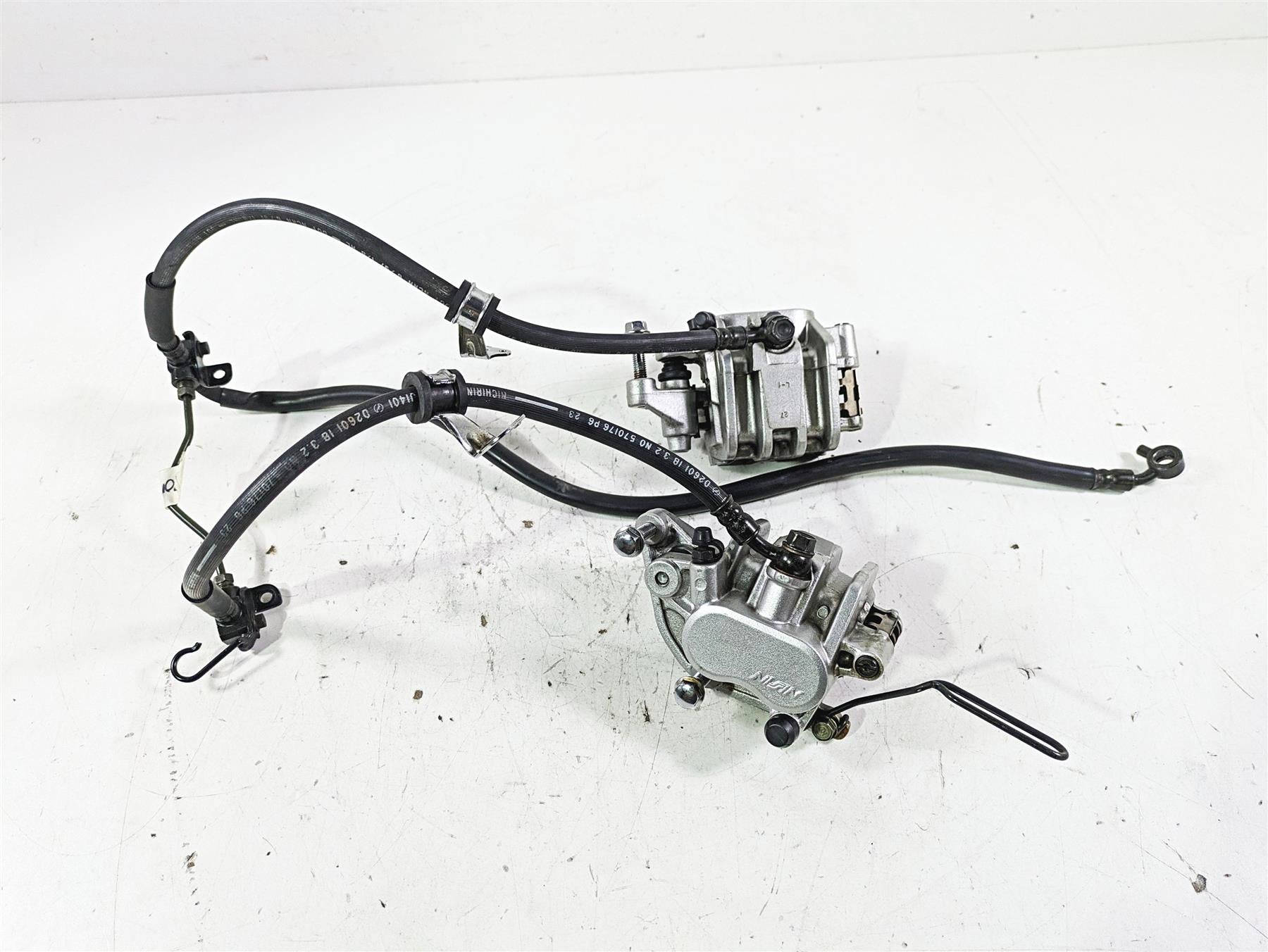 1998 Honda GL1500 Valkyrie Tour Front Brake Calipers 45150-MZ0-006 45250-MZ0-006 {{ shop.shopifyCountryName }} - Mototech271