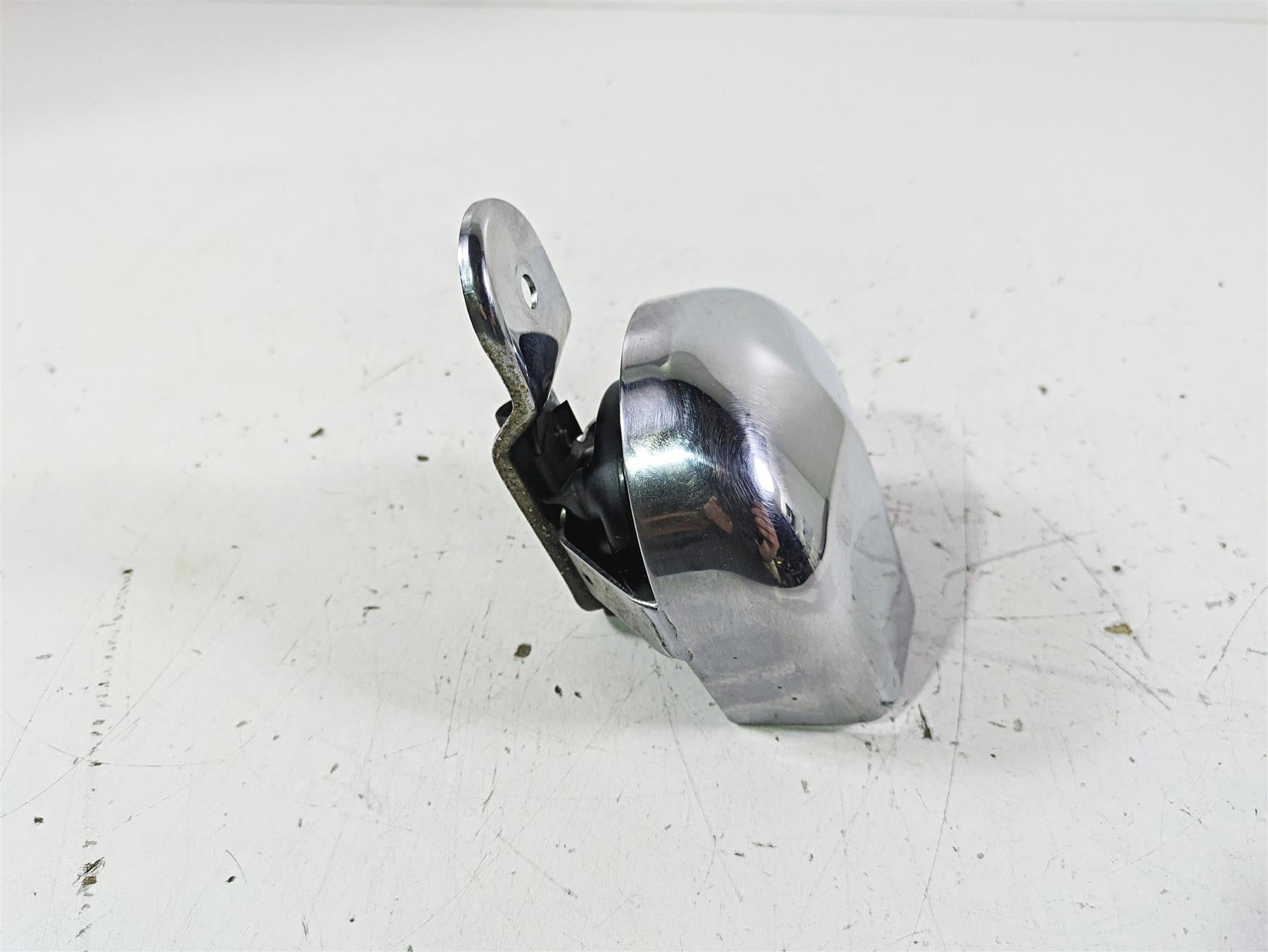 2002 Harley FLSTC Softail Heritage Horn & Chrome Cover 61300478A {{ shop.shopifyCountryName }} - Mototech271