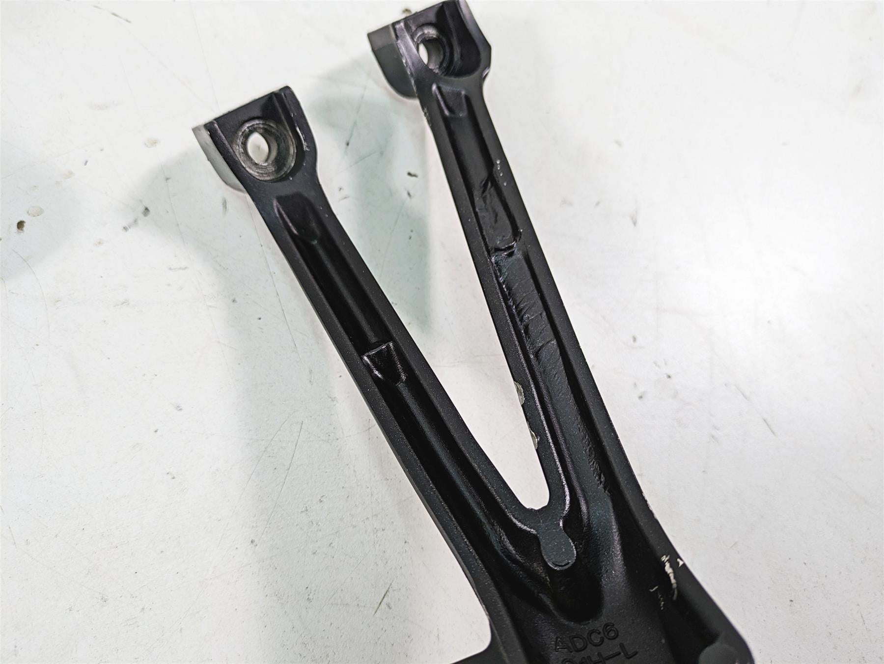 2009 Suzuki GSXR750 K9 Rear Footpeg Foot Peg Rest Mount Set 43600-37H00-YAP {{ shop.shopifyCountryName }} - Mototech271