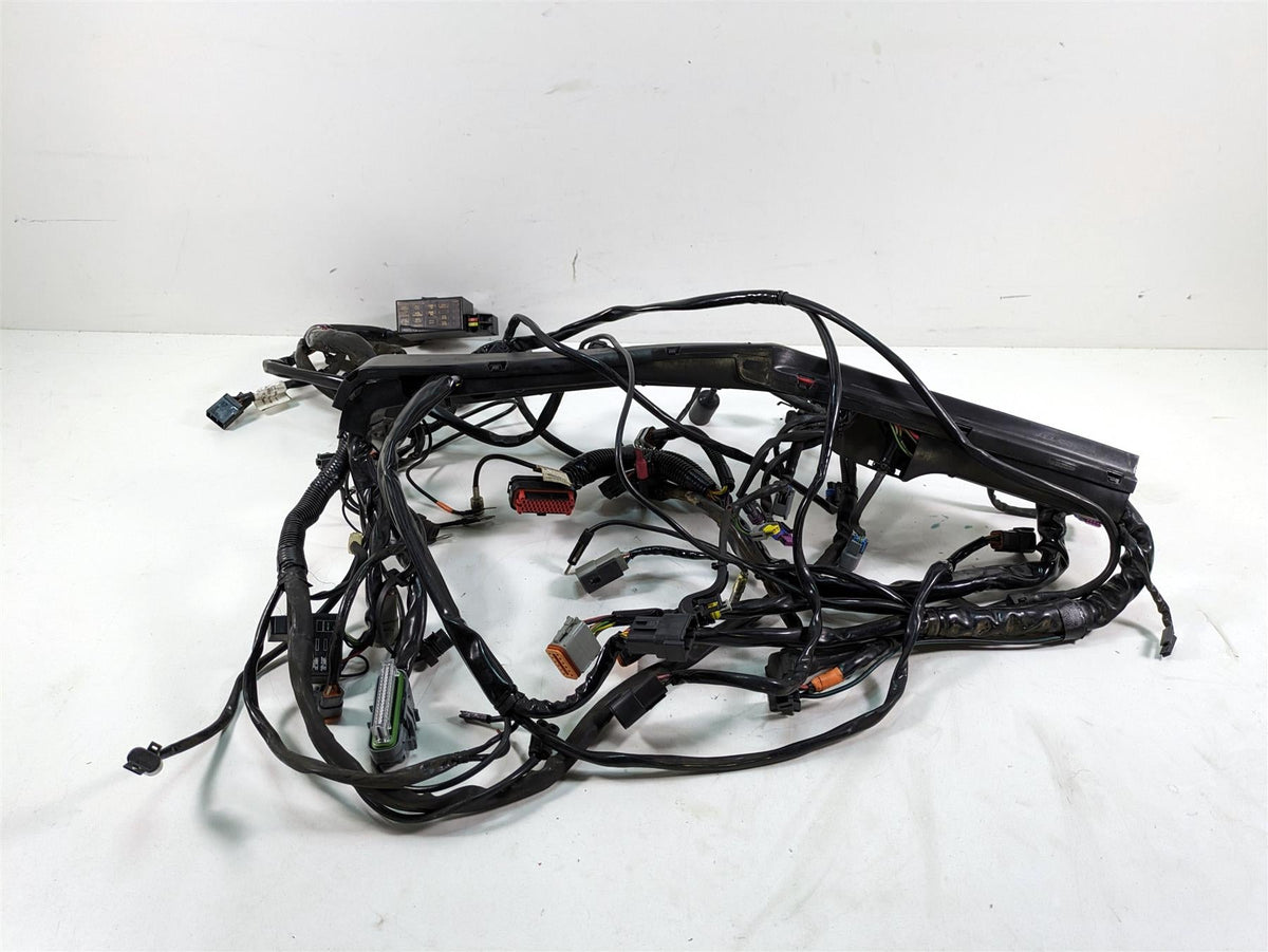 2006 Harley Touring FLHTCUI Electra Glide Main Wiring Harness Loom 71000-06 {{ shop.shopifyCountryName }} - Mototech271