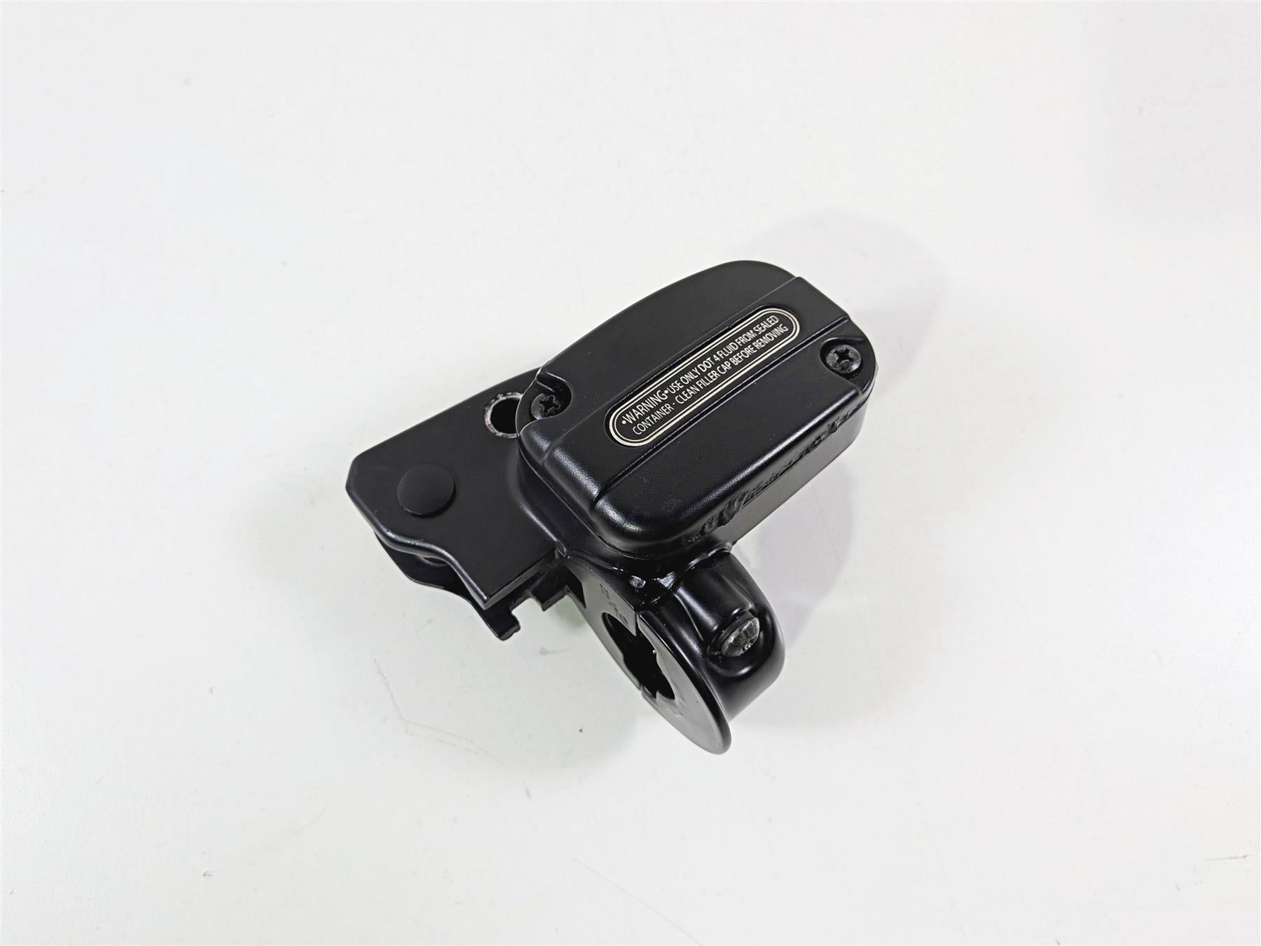 2011 Harley VRSCDX Night Rod Clutch Master Cylinder 11/16" 38744-09B {{ shop.shopifyCountryName }} - Mototech271