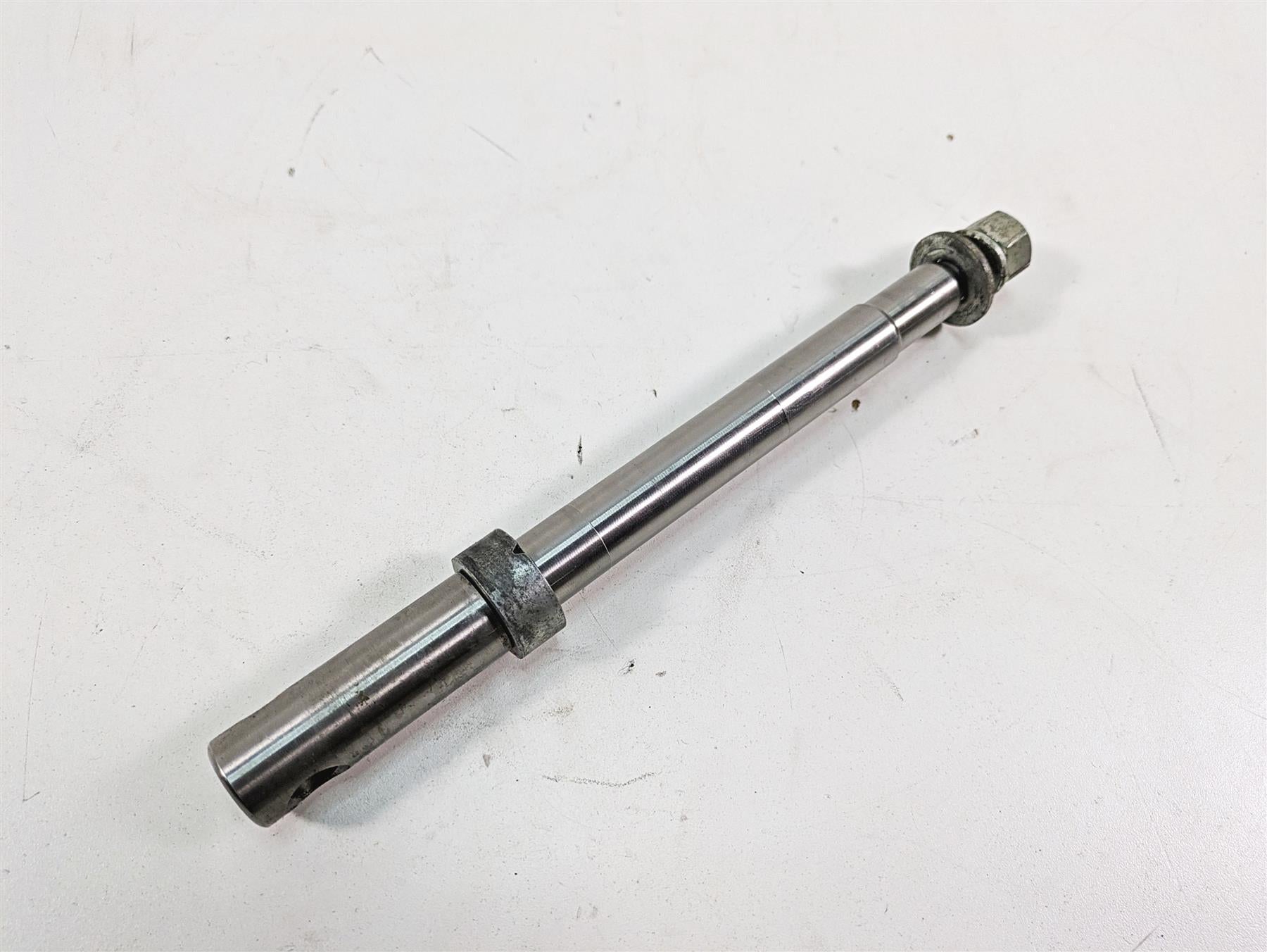 2006 Harley Sportster XL1200 Front Axle Wheel Spindle 3/4" 43895-00 {{ shop.shopifyCountryName }} - Mototech271