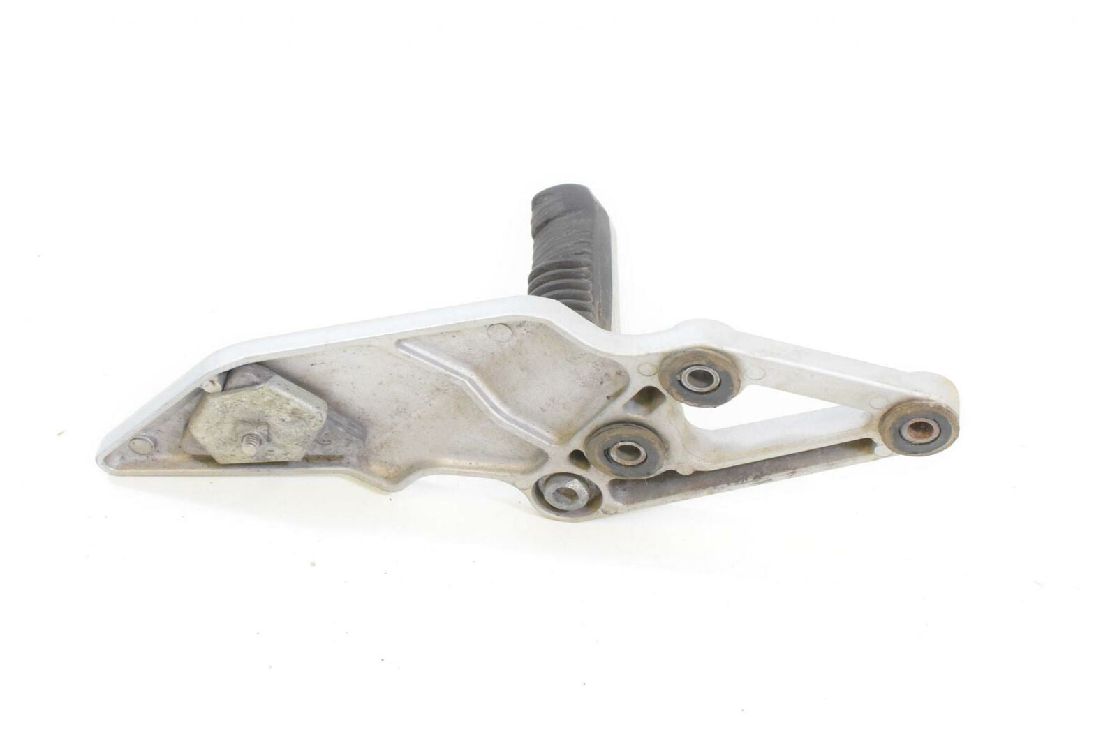 1998 Suzuki GSXR1100 GSXR 1100 Left Rider Footpeg Foot PEg 43522-46E10 {{ shop.shopifyCountryName }} - Mototech271