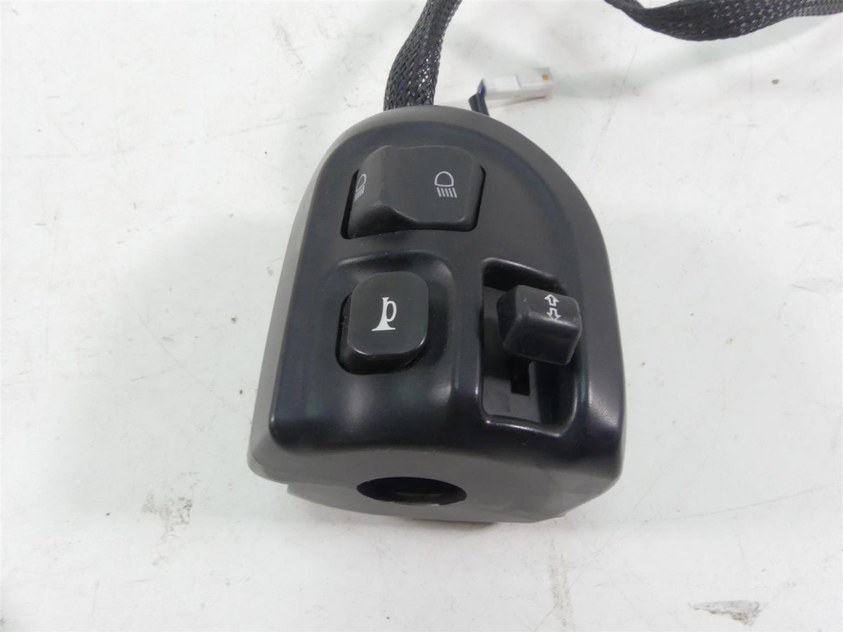 2016 Indian Chief Dark Horse Left Hand Light Horn Blinker Control Switch 4015198 {{ shop.shopifyCountryName }} - Mototech271