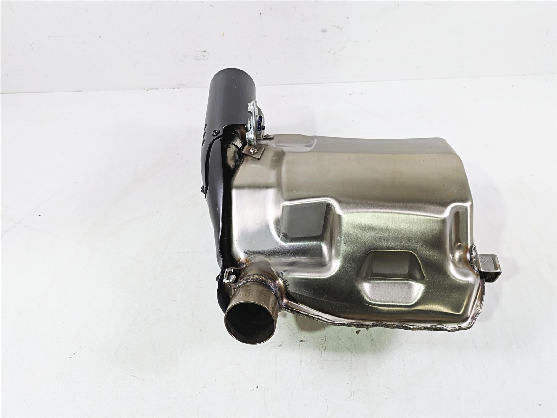 2022 Ducati Scrambler Desert Sled Exhaust Pipe Muffler Silencer 57314331A {{ shop.shopifyCountryName }} - Mototech271