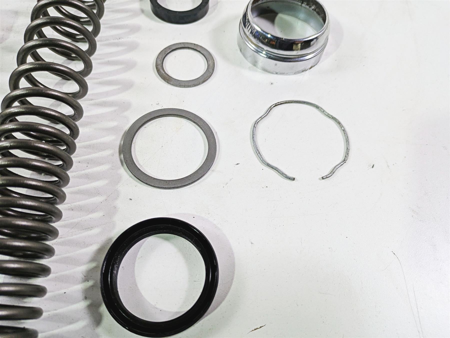 2013 Harley VRSCF Muscle Rod Right Front Fork Internals Set 46350-06 {{ shop.shopifyCountryName }} - Mototech271