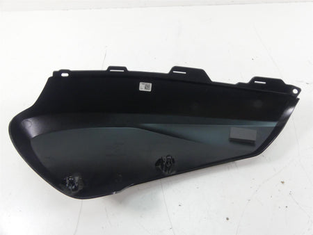 2019 Indian Motorcycle Co. FTR1200 Front Upper Right Tank Cover Fairing 5454537 {{ shop.shopifyCountryName }} - Mototech271