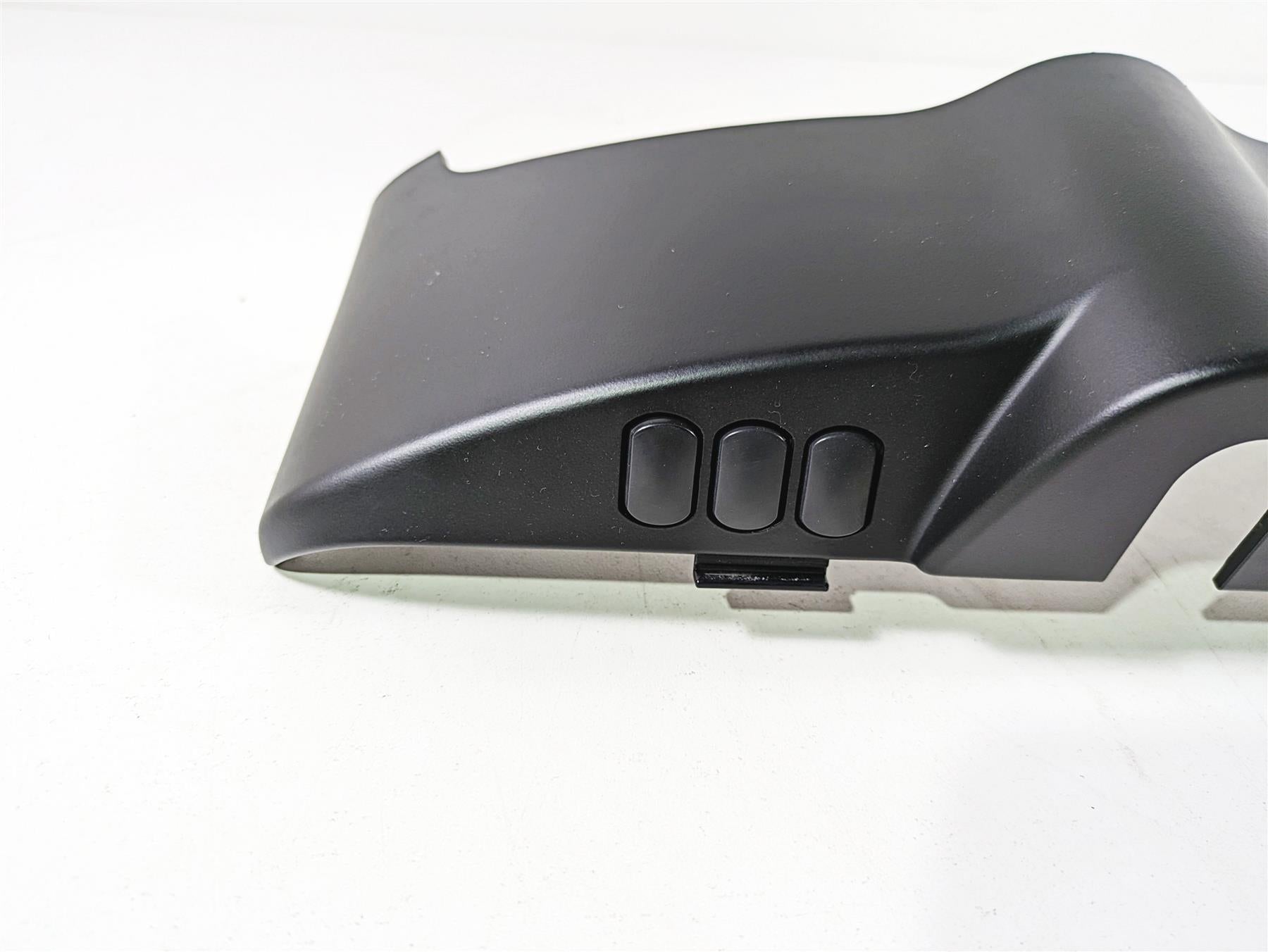 2020 Harley Touring FLHT Electra Glide Ignition Switch Panel Fairing 70900392BYM {{ shop.shopifyCountryName }} - Mototech271
