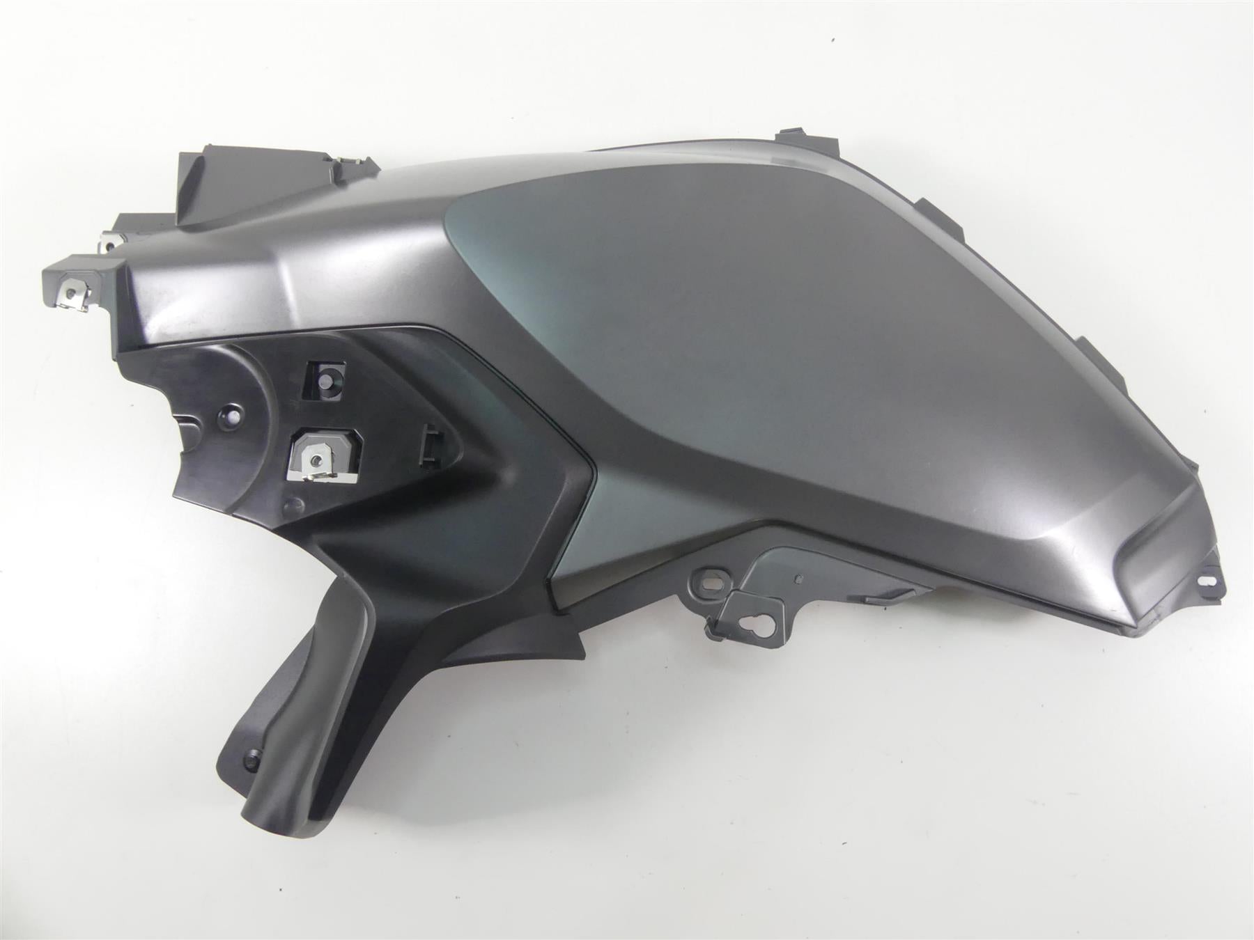 2019 BMW R1250GS K50 Left Main Tank Fairing Cover 46638563501 46638563503 {{ shop.shopifyCountryName }} - Mototech271