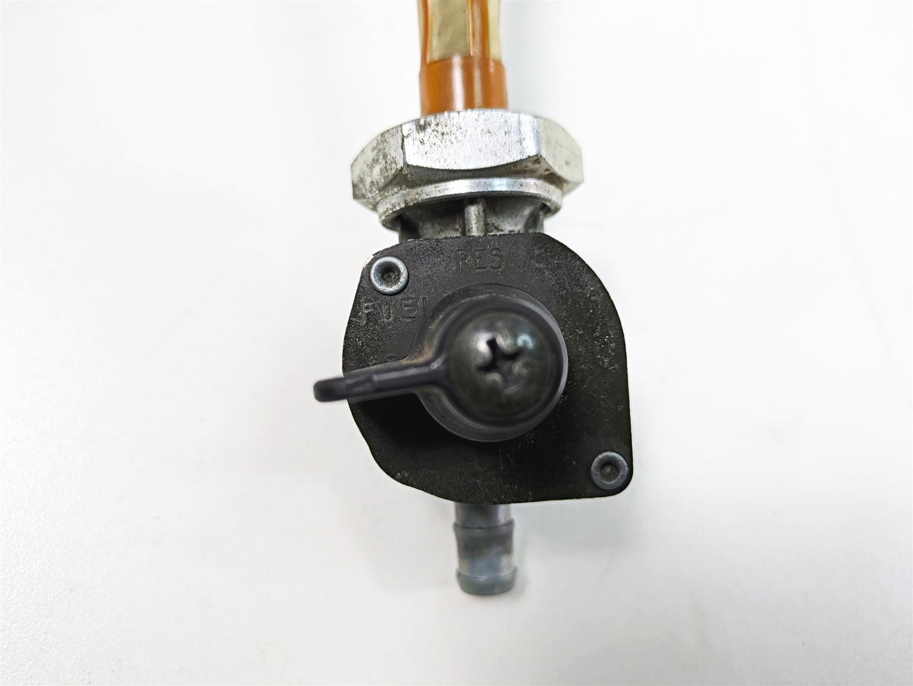 2006 Honda VT1100 C2 Shadow Keihin Fuel Gas Petrol Valve Petcock 16950-MAH-023 {{ shop.shopifyCountryName }} - Mototech271
