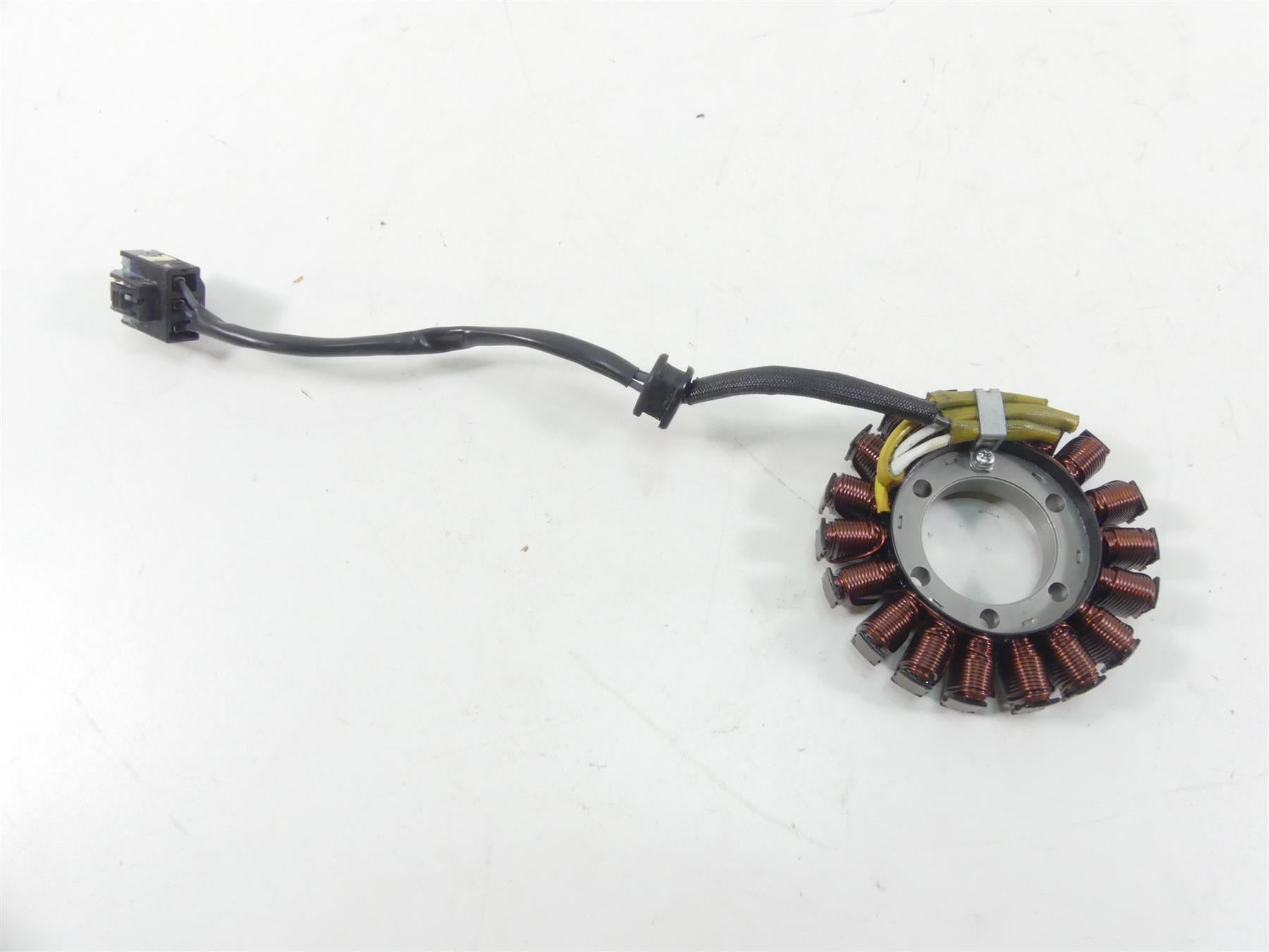 2020 Triumph Speed Triple RS 1050 Alternator Generator Stator Magneto T1300196 {{ shop.shopifyCountryName }} - Mototech271