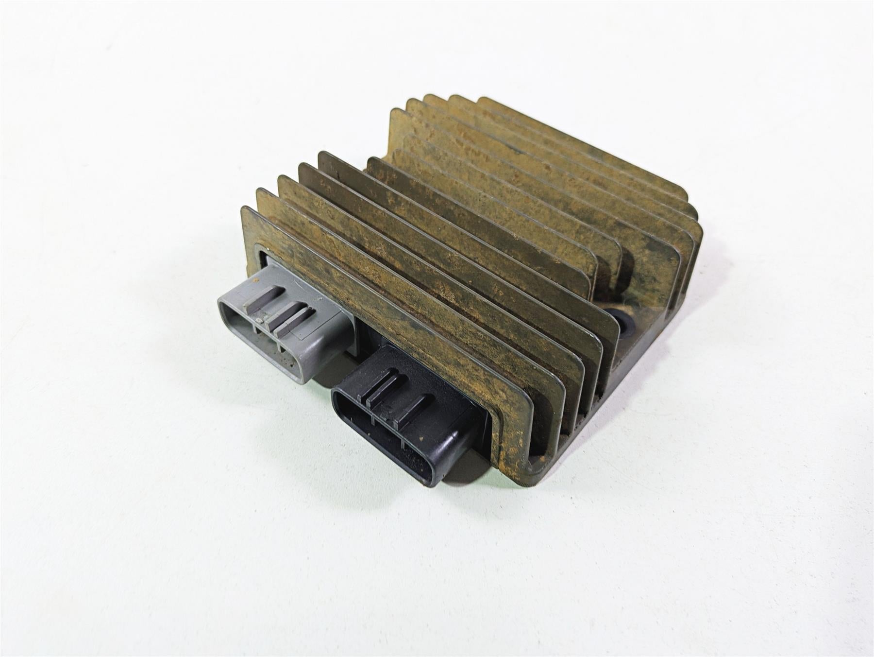 2011 Can-Am Outlander 650 4X4 XT Rectifier Voltage Regulator - Read 710001191 {{ shop.shopifyCountryName }} - Mototech271