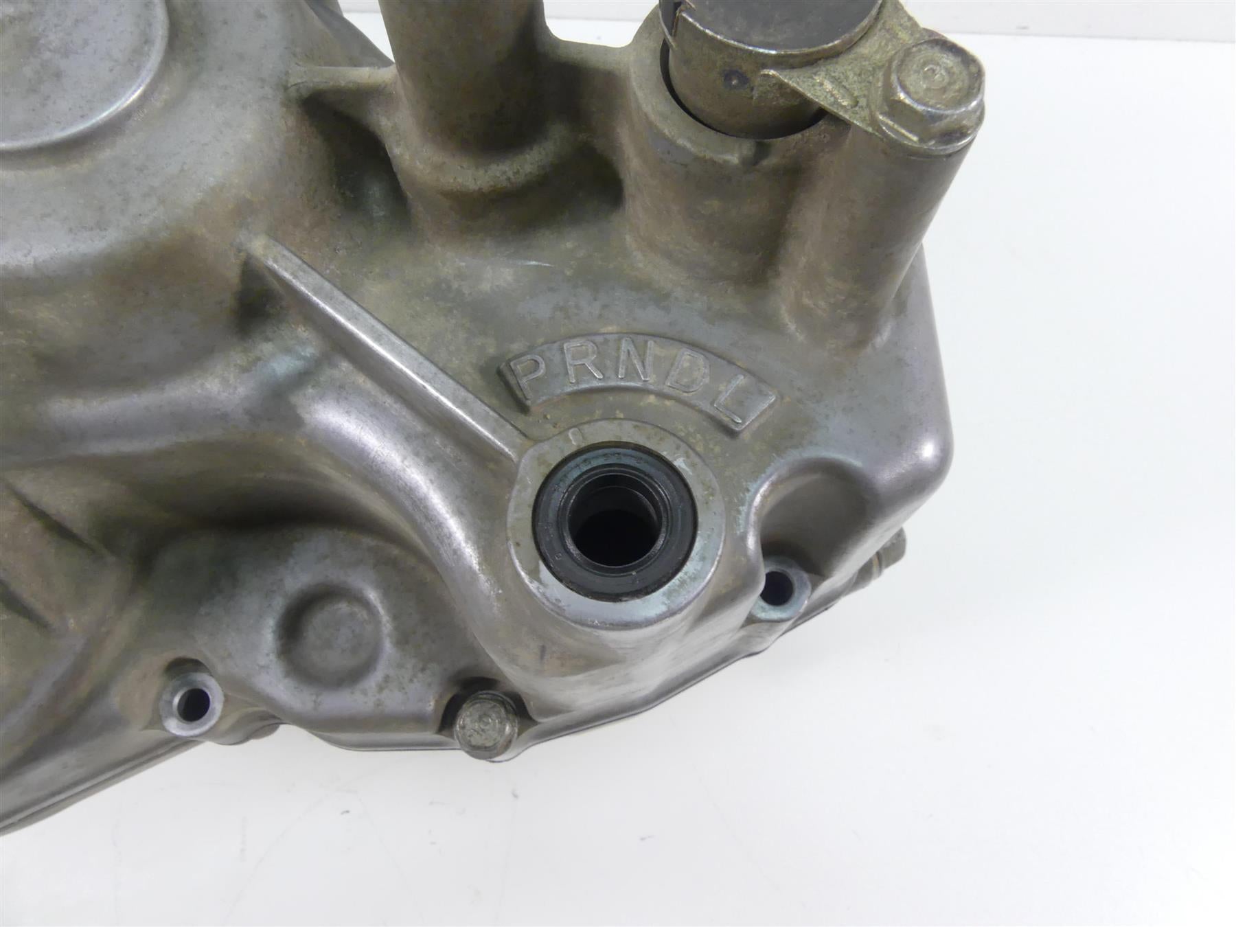 2020 Honda Talon SXS1000R S2R Transmission Gear Box Case Housing 21100-HL6-A00 {{ shop.shopifyCountryName }} - Mototech271