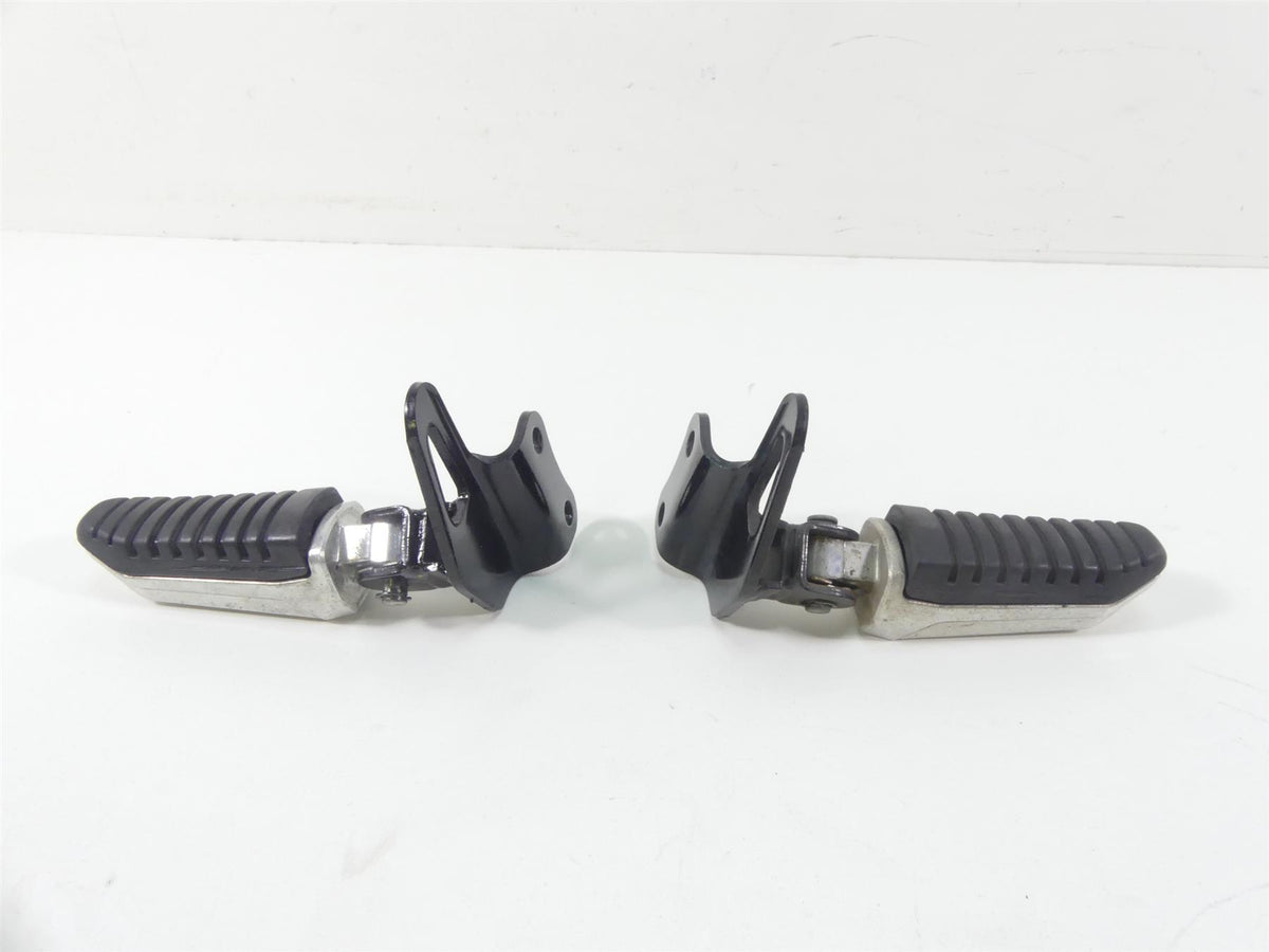 2007 Suzuki M109R VZR1800 Boulevard Passenger Rear Footpeg Set 43700-48G00 {{ shop.shopifyCountryName }} - Mototech271
