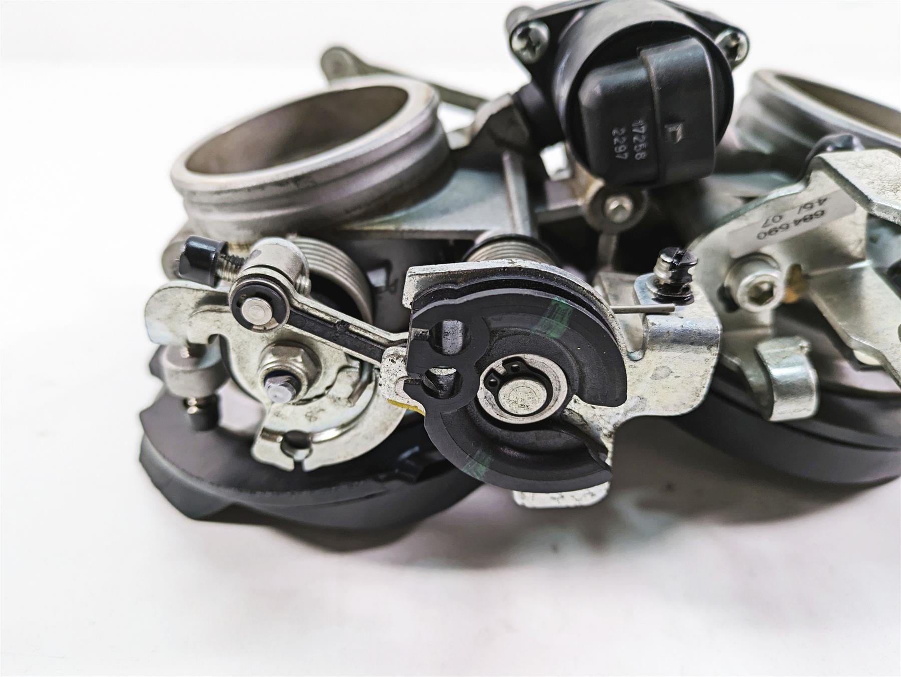2008 Buell 1125 R Throttle Body Bodies Fuel Injection P0803.1AM {{ shop.shopifyCountryName }} - Mototech271