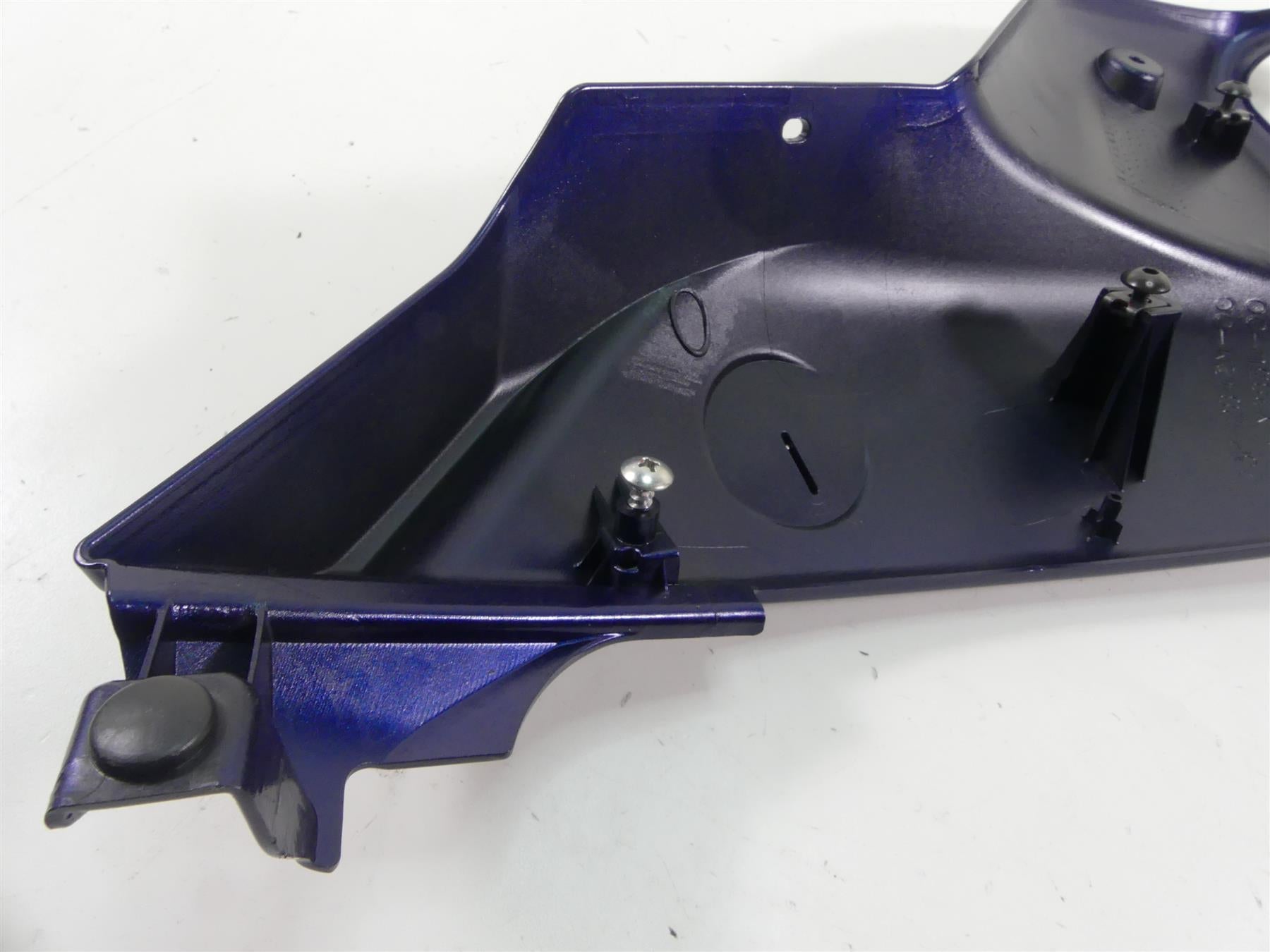 2017 Yamaha XT1200Z Super Tenere Left Upper Fuel Tank Fairing Cover 23P-2842M-00 {{ shop.shopifyCountryName }} - Mototech271