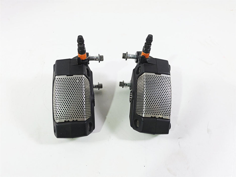 2016 Harley VRSCDX Night Rod Front Brake Caliper Set 44731-08 44732-08 {{ shop.shopifyCountryName }} - Mototech271
