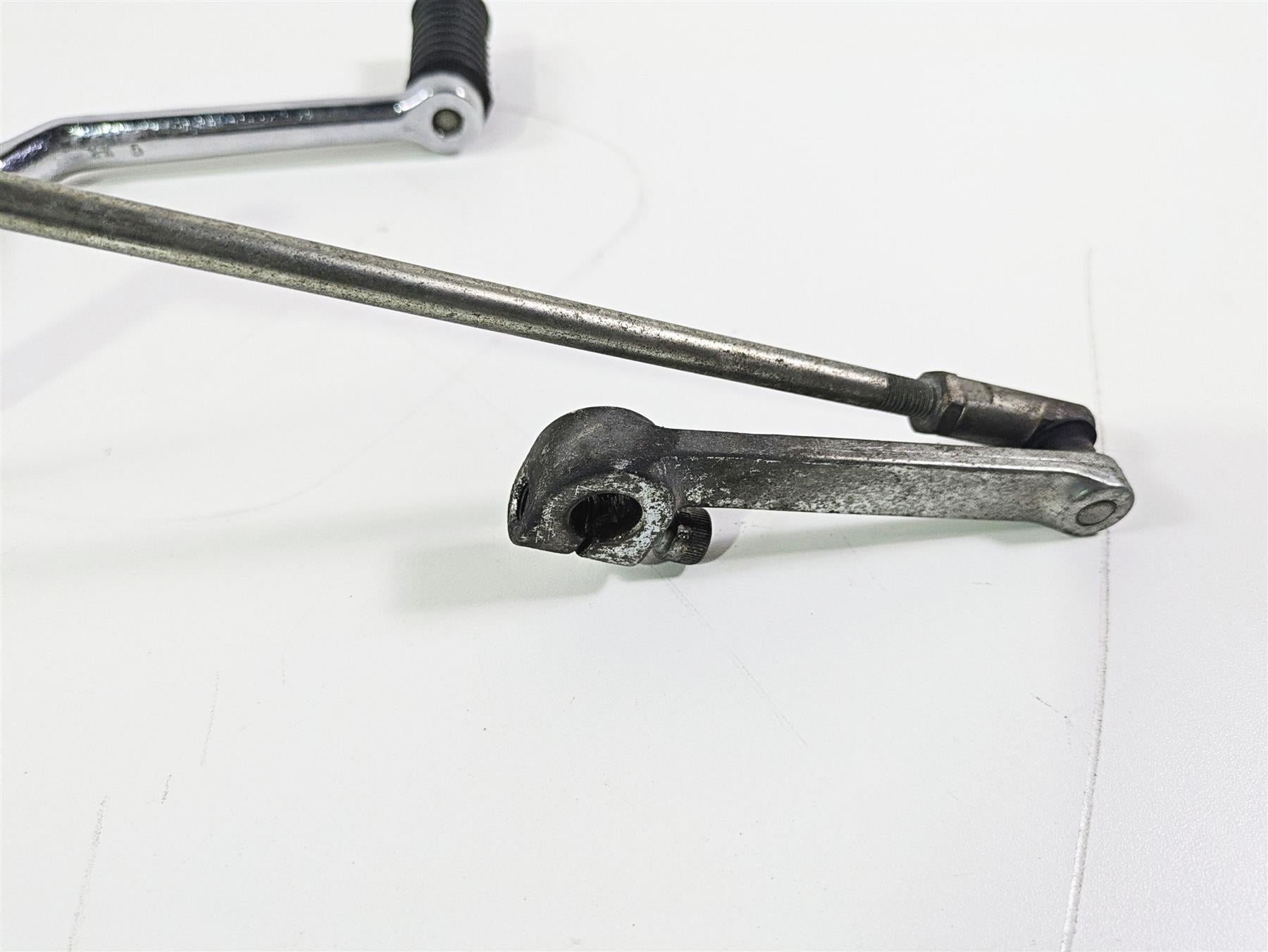 1996 Harley Touring FLHTCUI Electra Glide Shift Lever Shifter Pedal Set 33895-82 {{ shop.shopifyCountryName }} - Mototech271