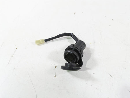 2021 Yamaha Tenere 700 XTZ7 12V Cockpit Power Supply Plug B56-8254B-01-00 {{ shop.shopifyCountryName }} - Mototech271