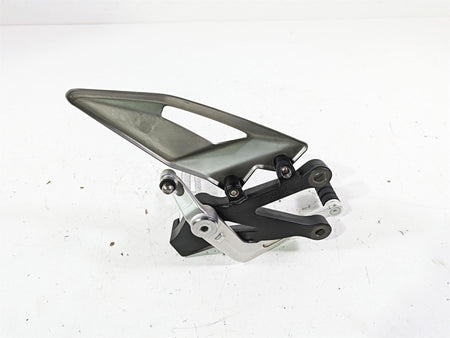 2023 Triumph Street Triple 765 RS Left Rider Footpeg & Shifter T2088021 T2089751 {{ shop.shopifyCountryName }} - Mototech271
