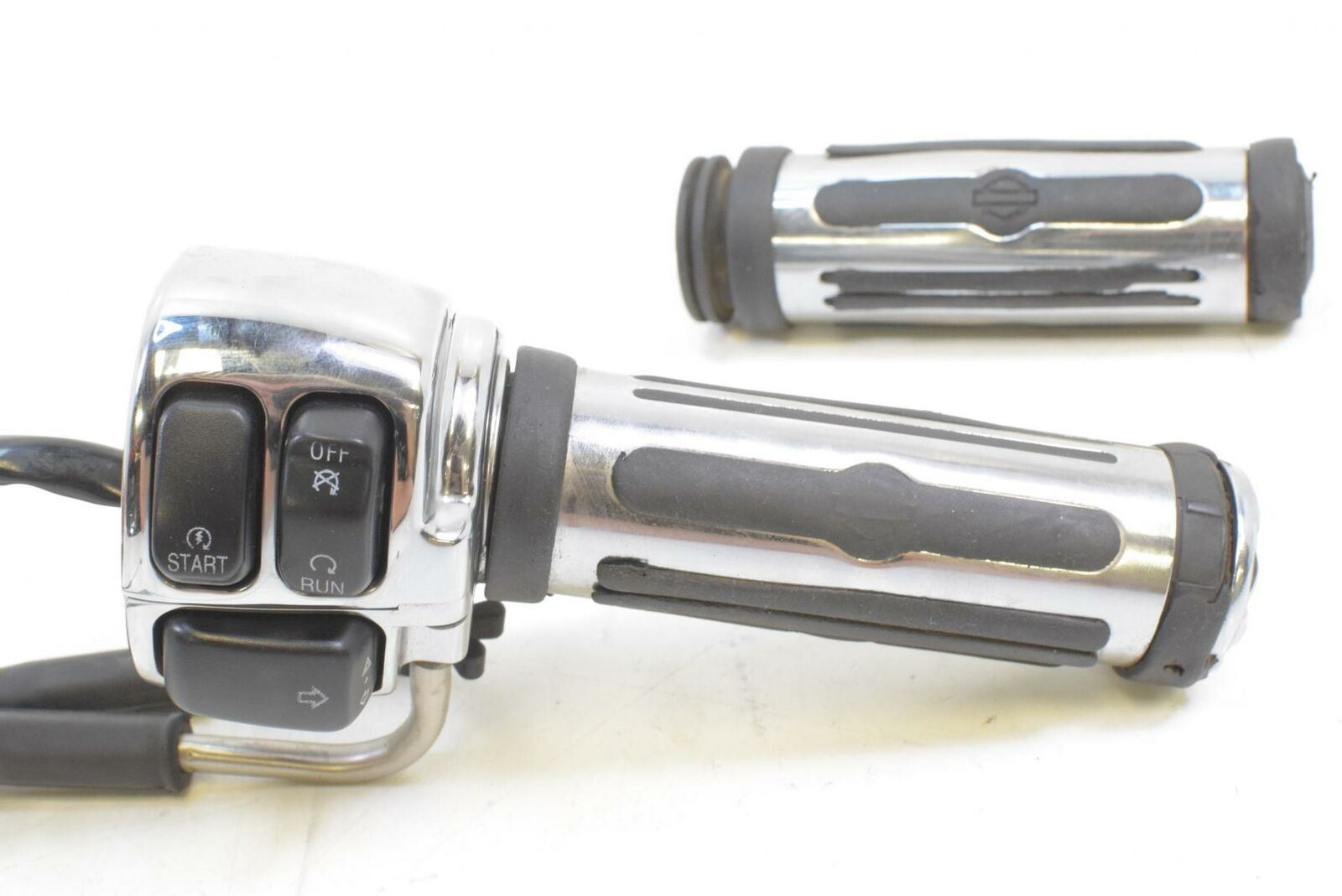 2000 Harley Touring FLHRI Road King Left Right Chrome Control Switch Set 71597-9 {{ shop.shopifyCountryName }} - Mototech271