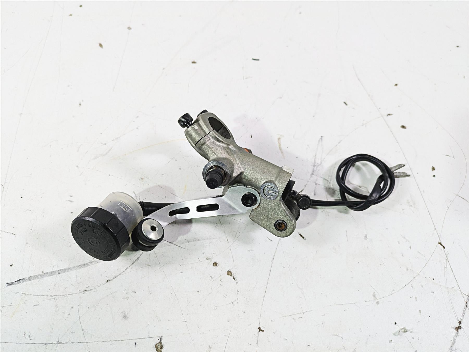2015 Ducati Panigale 1299 S Brembo Radial Clutch Master Cylinder 63040603B